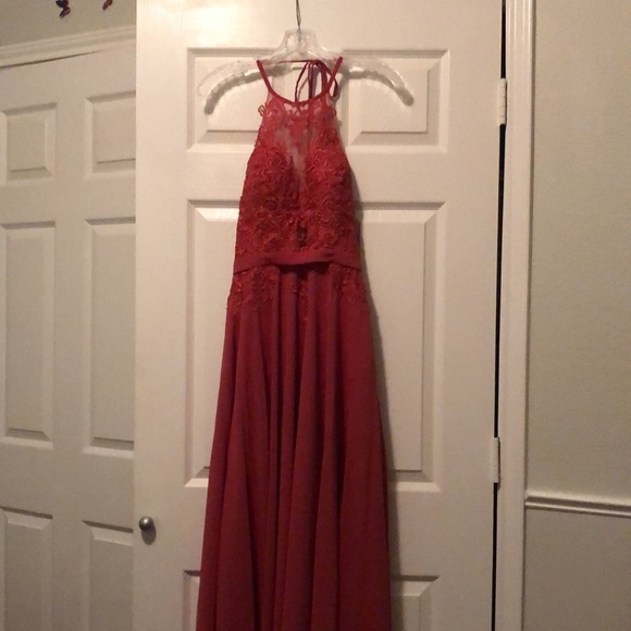 Cinnamon Rose A-Line Halter Floor-Length Chiffon Lace Bridesmaid Dress With Bow - Picture 1 of 9